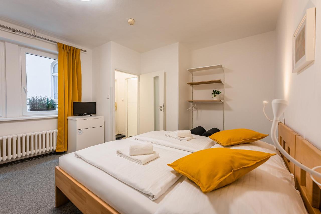 Self-Service Hotel Ostas Praha Luaran gambar