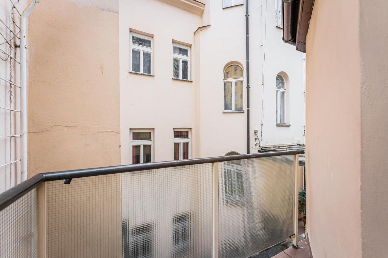 Self-Service Hotel Ostas Praha Luaran gambar