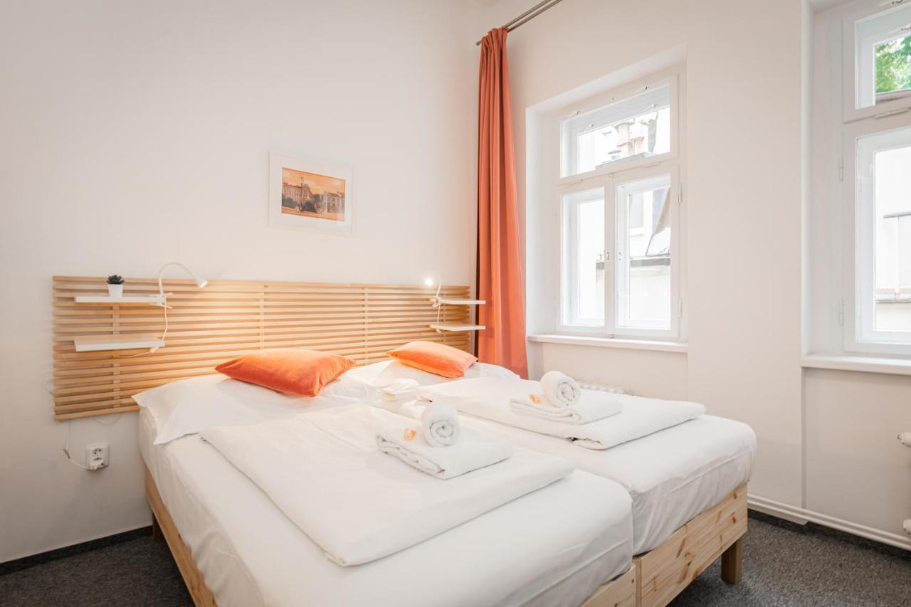 Self-Service Hotel Ostas Praha Luaran gambar