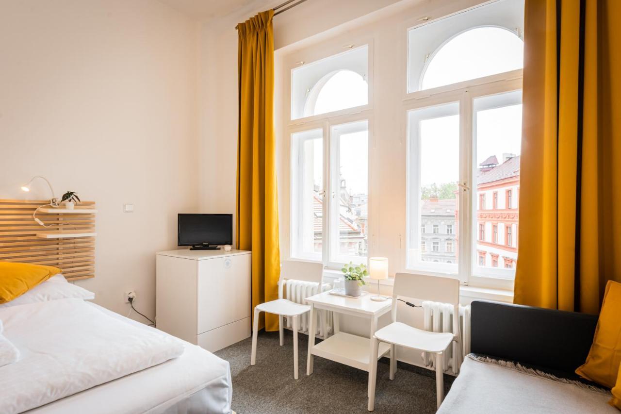 Self-Service Hotel Ostas Praha Luaran gambar