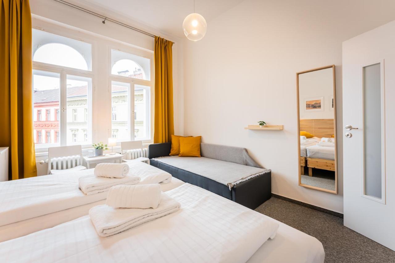 Self-Service Hotel Ostas Praha Luaran gambar
